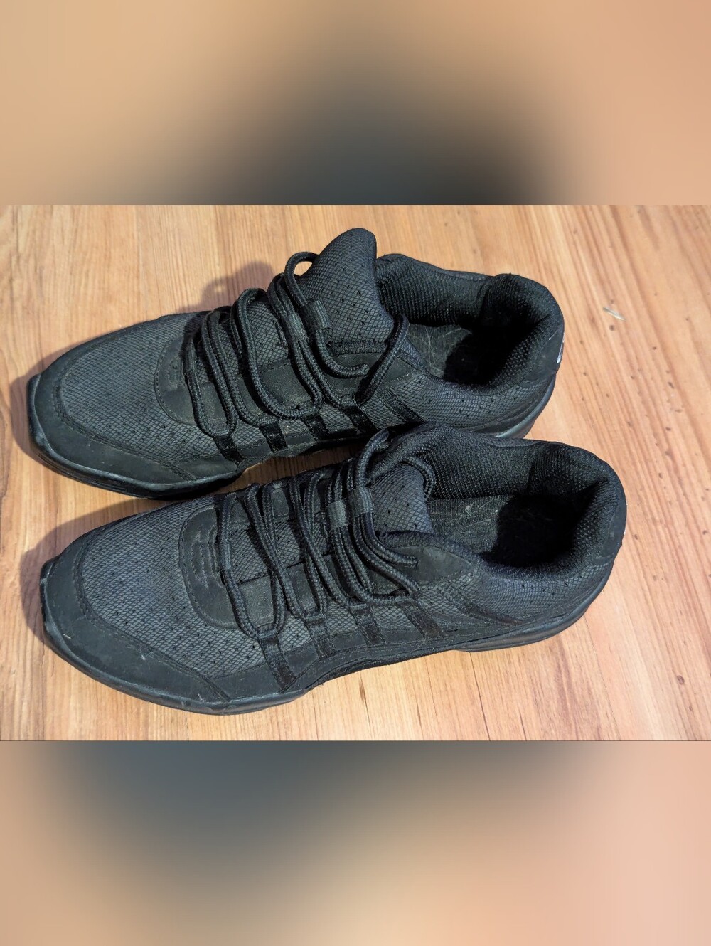 Capezio Womens Rockit Rock It Black Suede Textile Dance Sneaker 7 1/2